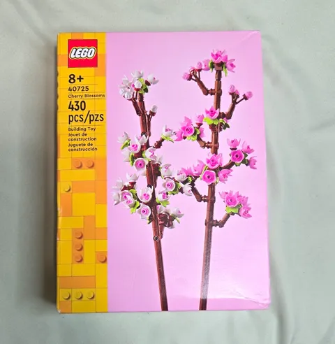 LEGO Cherry Blossoms 40725