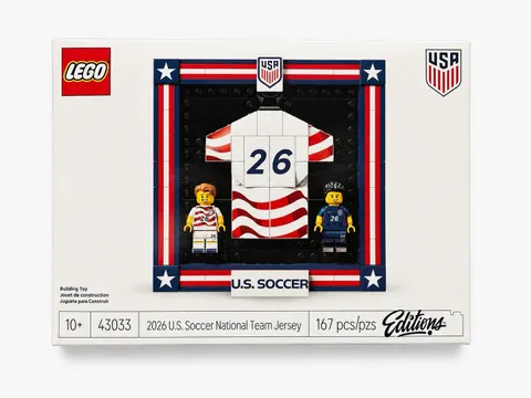 LEGO 43033 2026 U.S. Soccer National Team Jersey Editions 167 Pc New Sealed