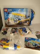 BOX DAMAGED LEGO City Theme Mobile Crane 60324 Construction COMPLETE