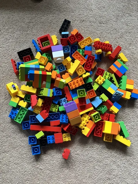 LEGO Duplo Bulk Lot Bricks Wheels Figures & Rare Vintage Orca Whale Sea Animal