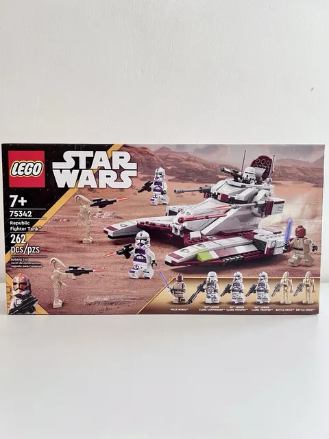 LEGO Star Wars Republic Fighter Tank 75342 Retired Sealed 187th Clone Mace Windu