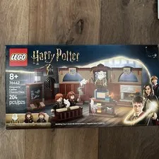 LEGO Harry Potter: Hogwarts Castle: Charms Class (76442)