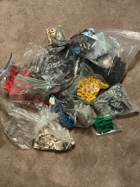 Huge Lot Of Vintage Legos