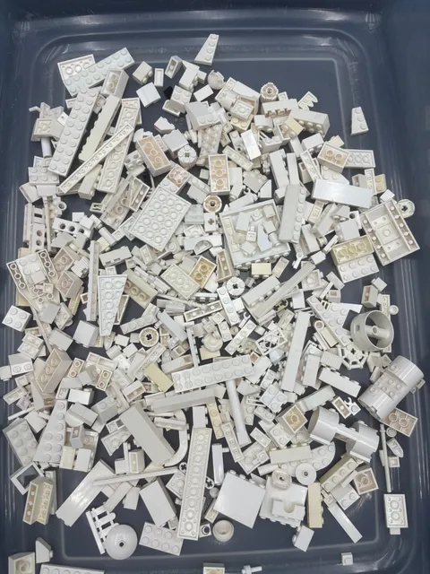 1 lb. Bulk Mixed White Legos - standard blocks and unique pieces (Lot I)