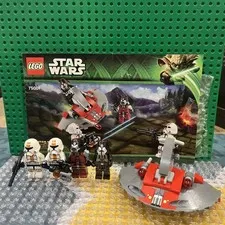 2013 LEGO Star Wars: Republic Troopers Vs. Sith Troopers Set (75001) Complete 