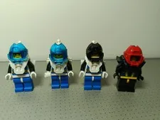 Lego Minifigures Aquazone Aquanaut X 3 and 1 x Aquashark