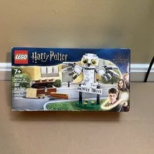LEGO Harry Potter Hedwig at 4 Privet Drive, Buildable Fantasy Toy with a Harry
