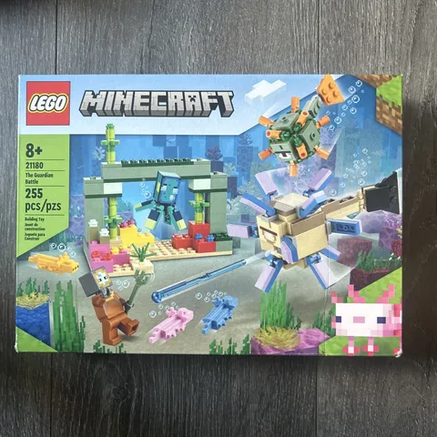 LEGO Minecraft 21180 Sealed Set