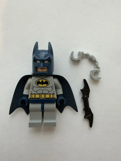 Lego Dark Blue Batman Minifigure sh0025a 6860 6857 DC Neal Adams 80s 