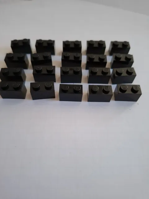 No 282 20x Legobasic 3004. 1x2. Black