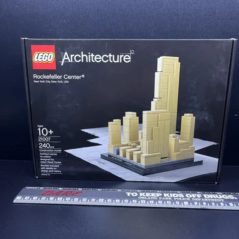 LEGO Architecture Rockefeller Center 21007 new MIB
