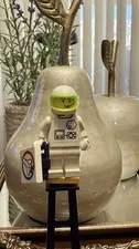 LEGOMinifigure Launch Command  Astronaute