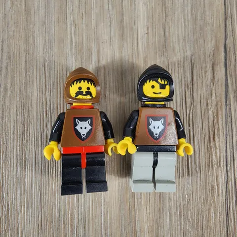 Vintage LEGO Wolfpack Castle Minifigures Lot of 2 Mustache Eye Patch 1990s