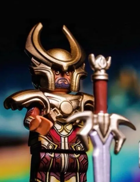 Lego Marvel Heimdall Leyile Brick Thor Minifigure RARE SOLD OUT Premium 