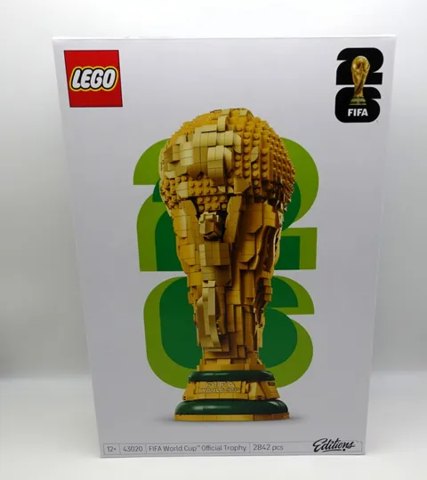 LEGO Editions FIFA World Cup Official Trophy Building Set-Kit for Display, 43020